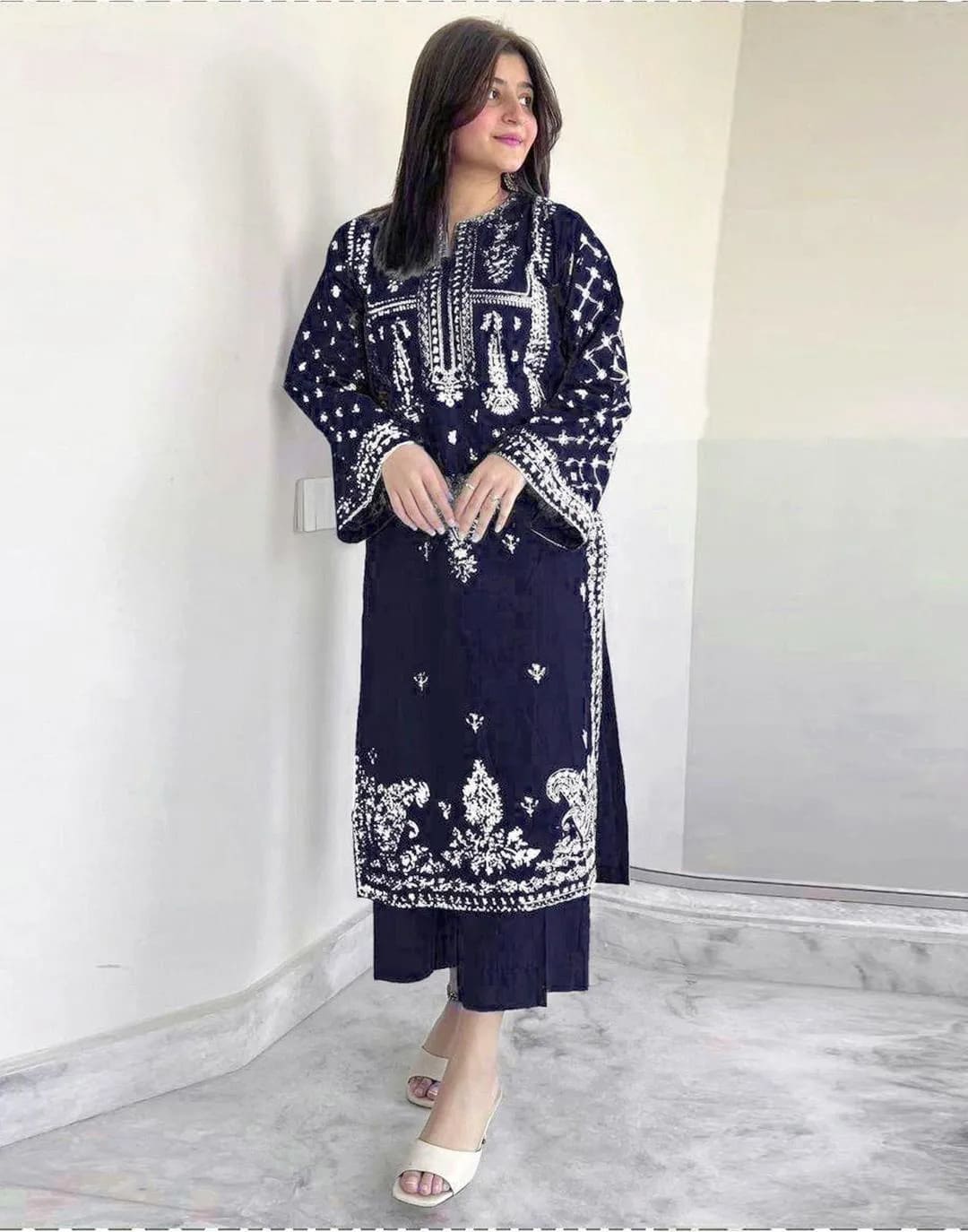 2-Piece Women's Unstitched Embroidered Suit – Elegant & Stylish